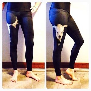 Teeki brand leggings